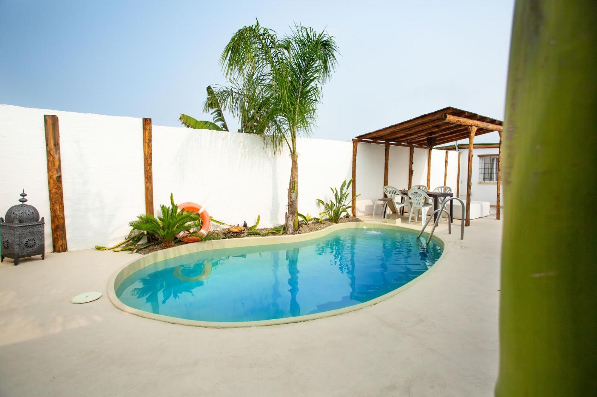 Villa Casa Blanca Luxury Spa Con Piscina Privada Y Jacuzzi Privado Chiclana de la Frontera Ngoại thất bức ảnh